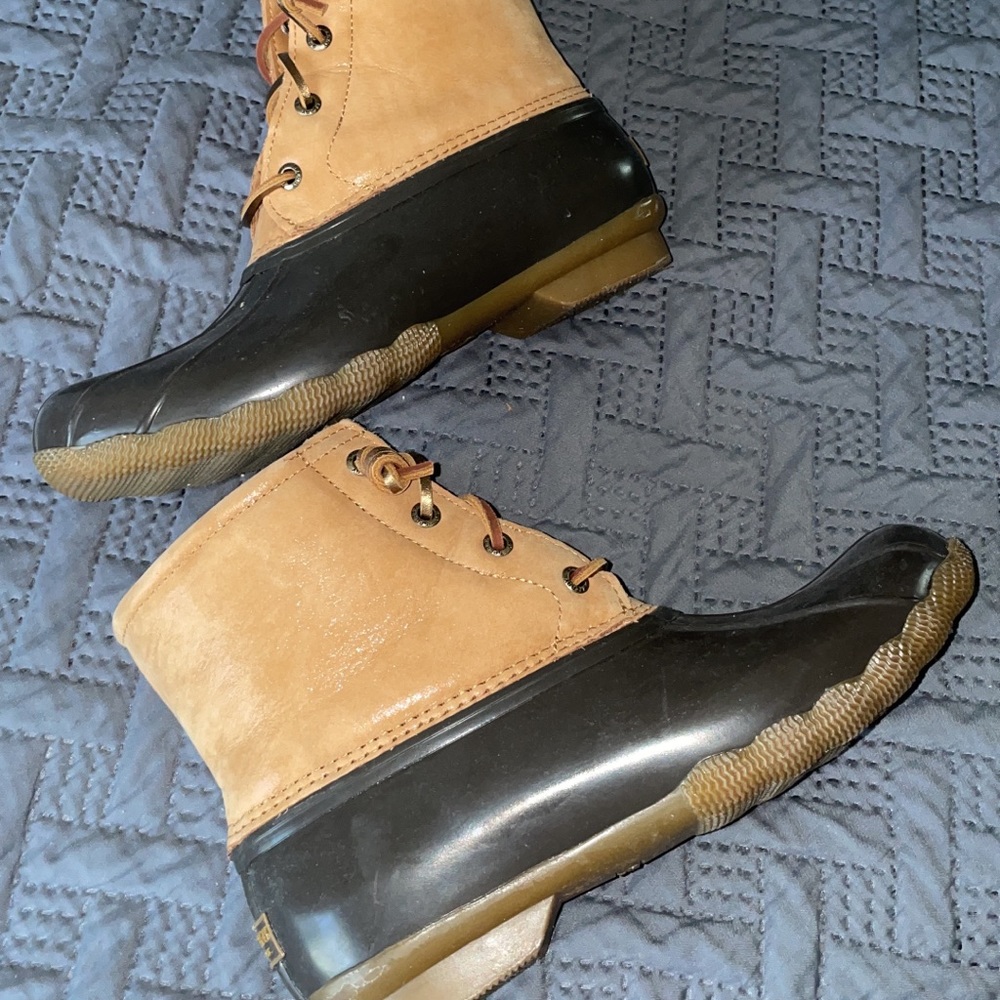 Sperry Duck Boots size 7.5